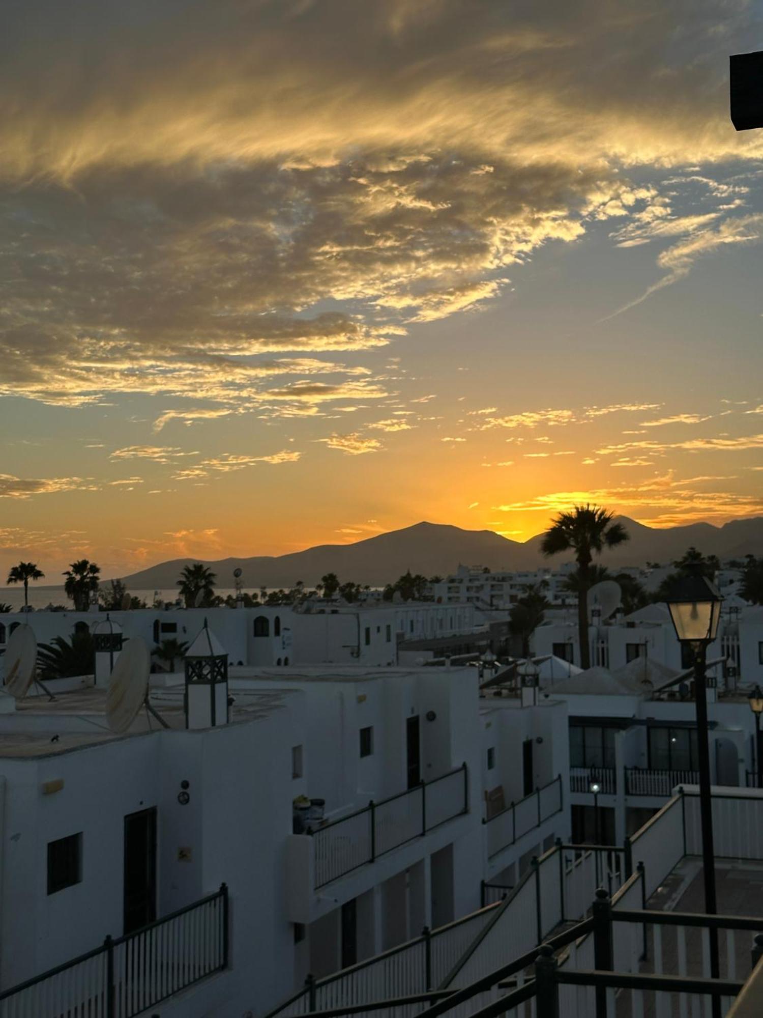 Casa Josephine Lanzarote, Spectacular Sea Views & Free Wifi Apartment ปูแอร์โตเดลคาร์เมน ภายนอก รูปภาพ